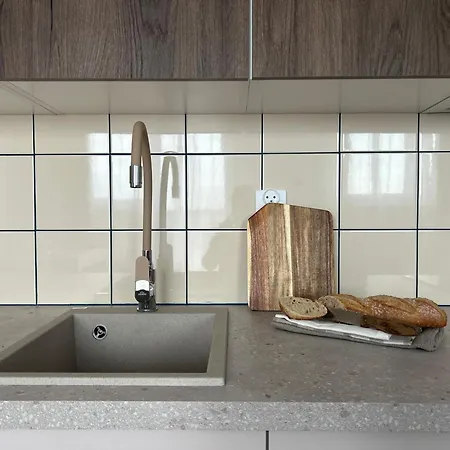 Maczka 16 - W Otoczeniu Zieleni, Blisko Centrum Appartement Poznań